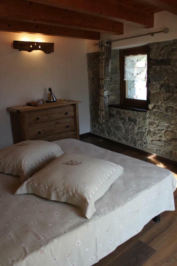 Maison Chenal 몬트조베트 외부 사진